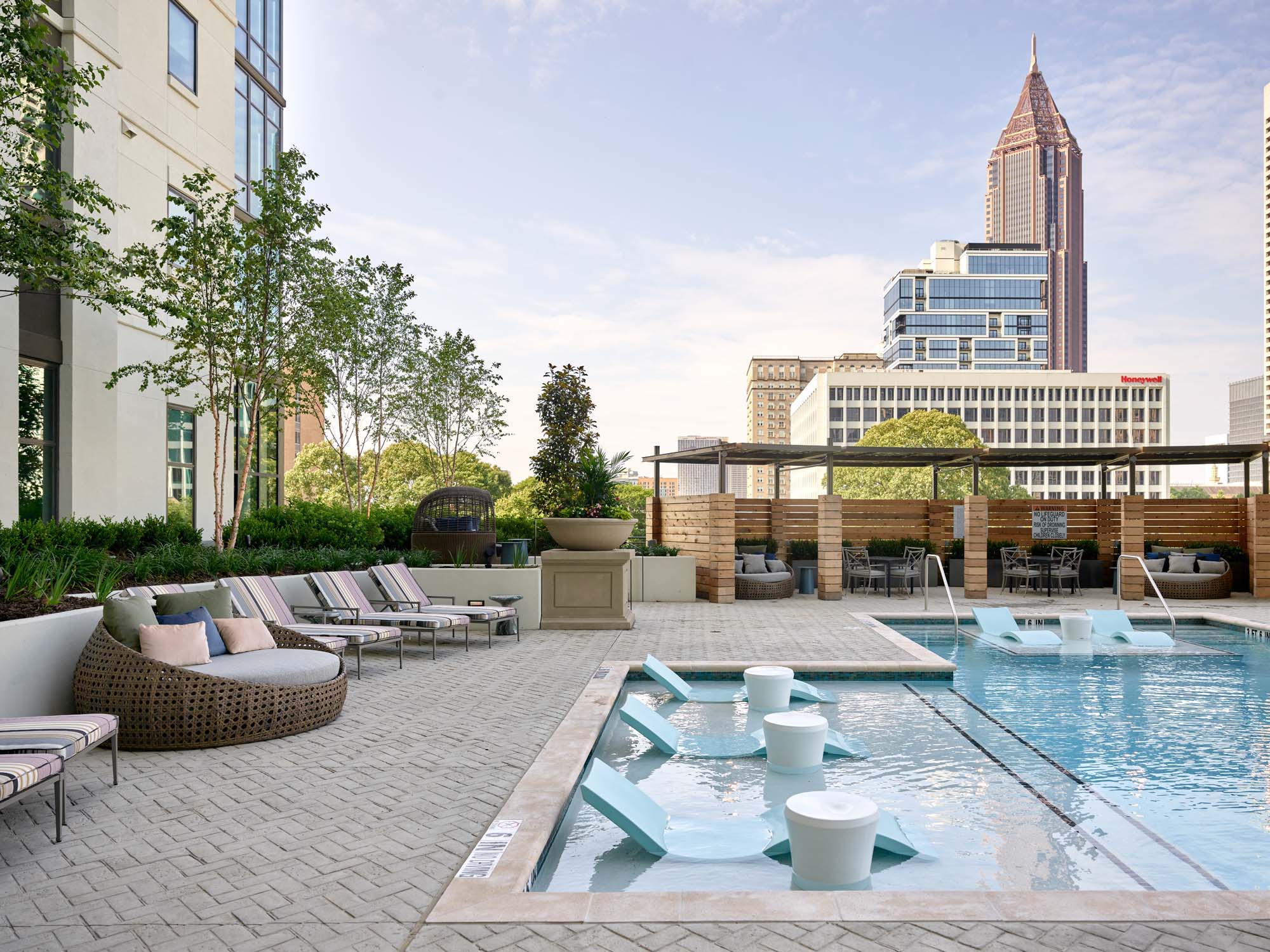 Gallery - Luxury Apartments Midtown Atlanta | The Hadley